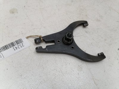 Вилка кпп Volkswagen Golf 3