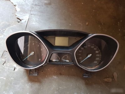 Щиток приборов Ford Focus 3