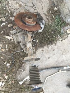 Поворотный кулак Saab 9-5
