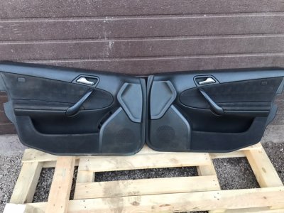 Обшивка двери Mercedes C-Class 2000 W203