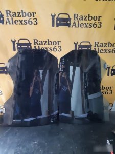 Стекло двери Infiniti FX35 2003