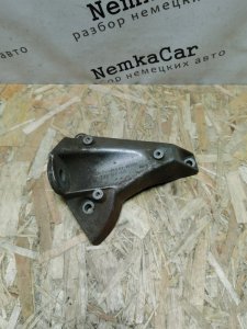Кронштейн КПП AUDI A6 C5 1998 C5