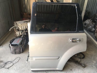 Дверь Nissan X-Trail T30