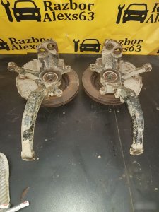Поворотный кулак Mazda 6 2006 GG