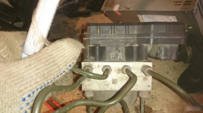 Блок ABS Toyota Corolla 2006-2013 E150