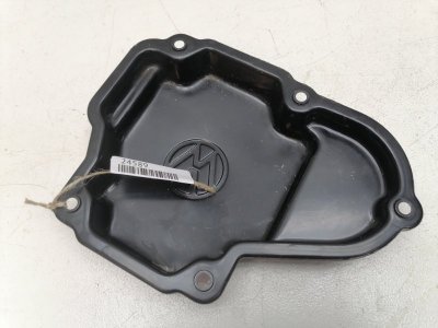 Крышка кпп Skoda Octavia A4