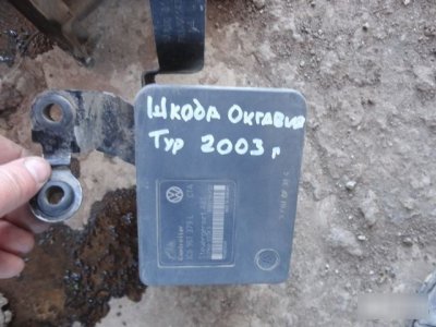 Блок ABS Skoda Octavia 2003