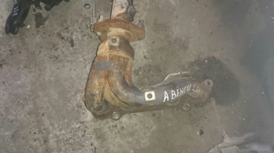 Выпускной коллектор Toyota Avensis