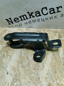 Петля замка багажника VOLVO XC90 2004