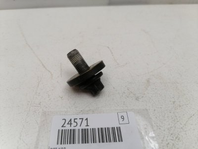 Болт кпп Nissan Almera G15