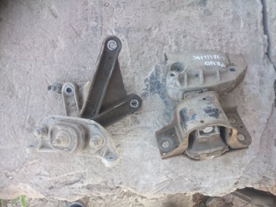 Опора ДВС Renault Scenic