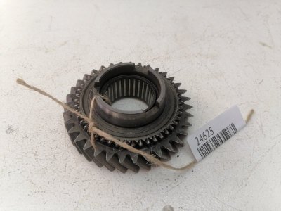 Шестерня 2 передачи Skoda Octavia VW AUDI