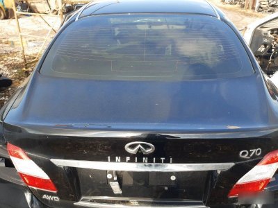 Крышка багажника Infiniti Q70
