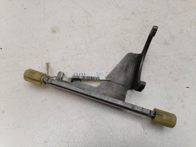 Вилка кпп Volkswagen Golf 3