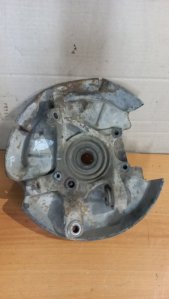 Кулак поворотный Mercedes E-Classe W124 1992