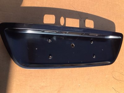 Накладка крышки багажника Mercedes C-Class 2000 W203