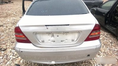 Крышка багажника Mercedes C W203