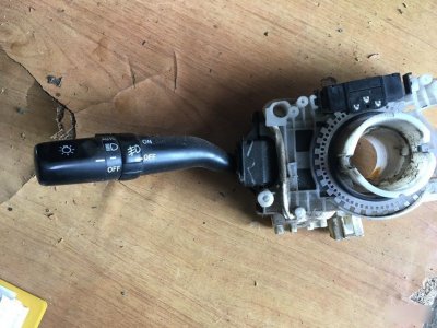 Подрулевой переключатель Toyota Land Cruiser 2002-2005 100