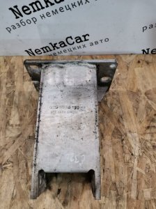 Кронштейн усилителя бампера AUDI A4 B8 2009 B8 Универсал