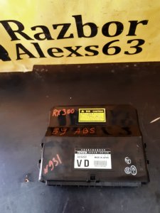 Блок ABS Lexus RX 2000 300