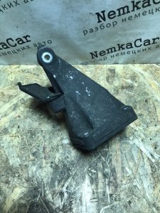 Кронштейн двигателя Mercedes Vito 2005 639
