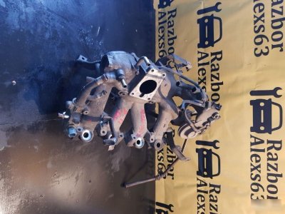 Впускной коллектор Nissan Primera P11