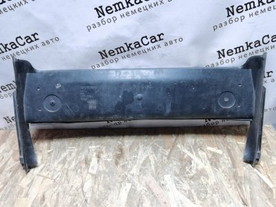 Диффузор радиатора Volvo XC70 2006