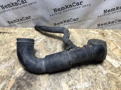 Патрубок воздушного фильтра Mercedes vito 2013 639