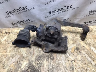 Рулевой редуктор Mercedes T1 1990 309