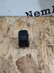 Кнопка багажника AUDI A4 B8 2010 B8 Седан