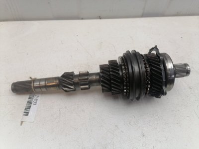 Вал кпп первичный Skoda Octavia DUW
