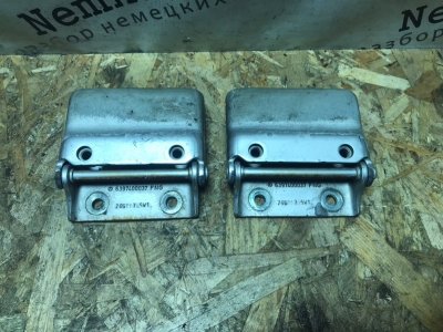 Петля двери багажника Mercedes Vito 2005 639