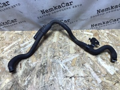 Патрубок системы охлаждения Mercedes Vito 2004 639