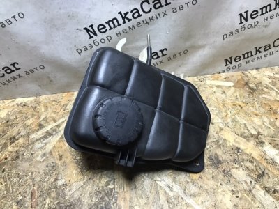 Бачок расширительный Mercedes C-Class 2000 W203