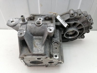 Корпус МКПП Volkswagen Golf 3