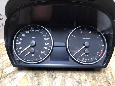 Щиток приборов BMW 3-Series E90 2006