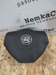 Аирбаг на руль OPEL ASTRA H 2010 GTC