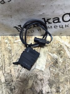 Концевик замка капота Mercedes Vito 2004 639