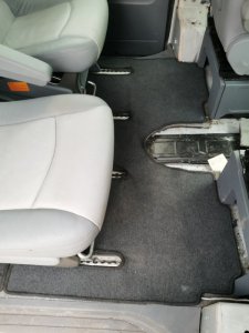 Коврики комплект Mercedes Vito 2004 639