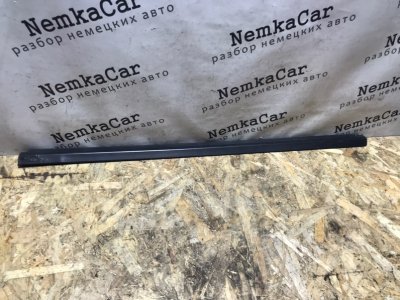 Молдинг стекла двери Mercedes Vito 2005 639