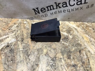 Крышка клеммы плюсовой Mercedes E55 AMG 1999 W210