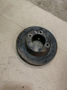 Шкив помпы BMW 3-Series 1983 E30