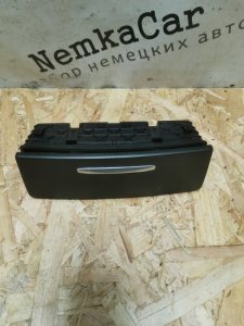 Пепельница BMW 3-Series 2006 E91