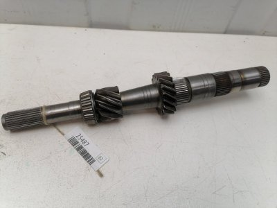 Вал кпп первичный Volkswagen Passat B4