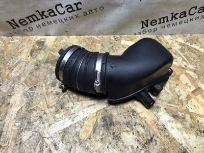 Патрубок воздушного фильтра Mercedes C-Class 2000 W203