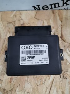 Блок управления стояночным тормозом AUDI A4 B8 2010 B8 Седан