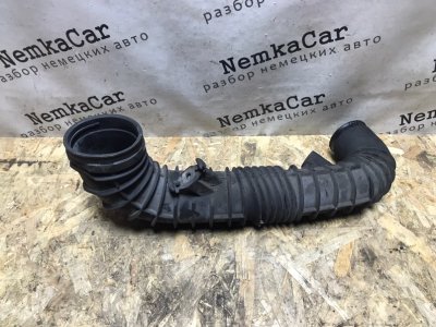 Патрубок воздушного фильтра Mercedes Vito 2005 639