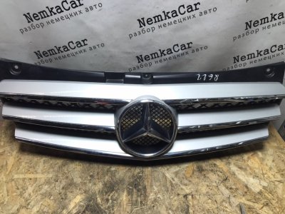 Решетка радиатора Mercedes Vito 2010 639 рест