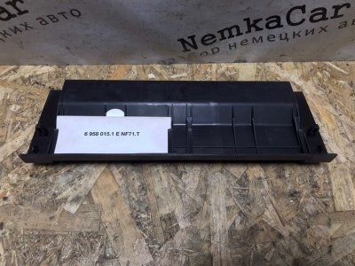 Крышка блока предохранителей BMW 3-Series E90 2006