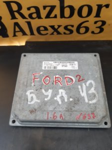 Блок управления двигателем (ЭБУ) Ford Focus 2